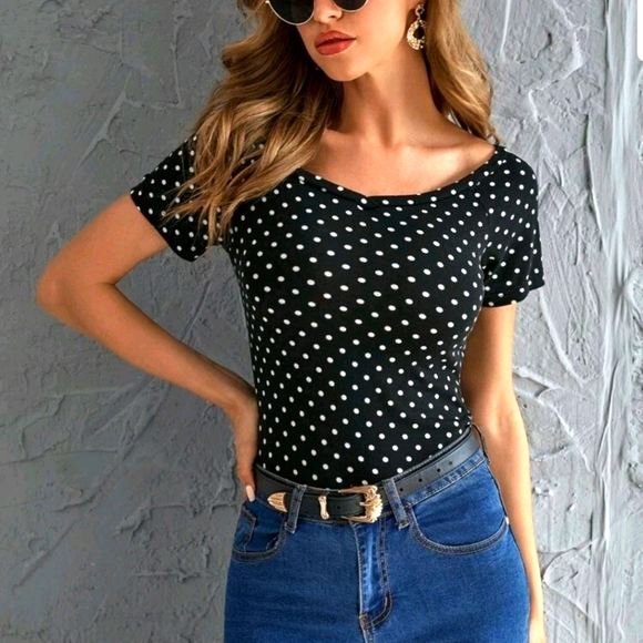 POKLA DOT OFF SHOULDER TEE - Picture 5 of 6